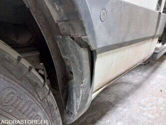 2010-iveco-65c18-1465683-48024341