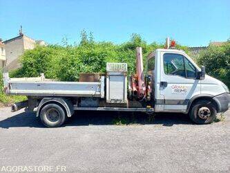 2010-iveco-65c18-1465683-48024344