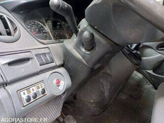 2010-iveco-65c18-1465683-48024375