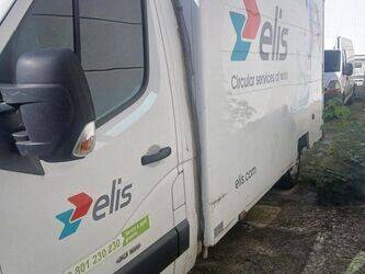 2012-renault-master-1465686-48024467