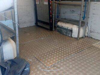 2012-renault-master-1465686-48024470