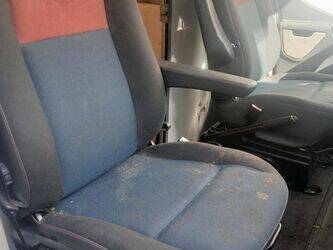 2012-renault-master-1465686-48024481