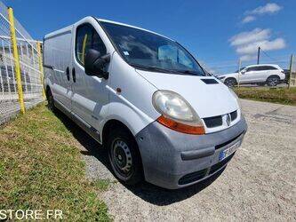 Image de VÉHICULES 2001 Renault Trafic À vendre à Émirats arabes unis