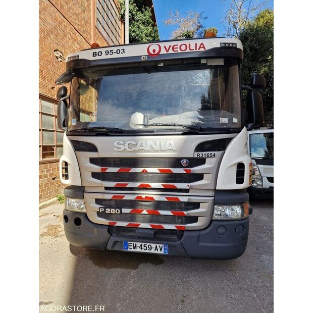 2017 Scania P280-48024540
