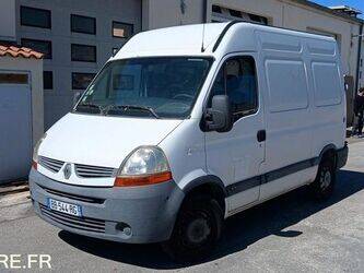 2010-renault-master-1465695-48024735