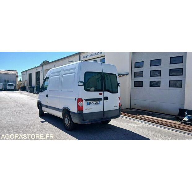 2010 Renault Master-48024736