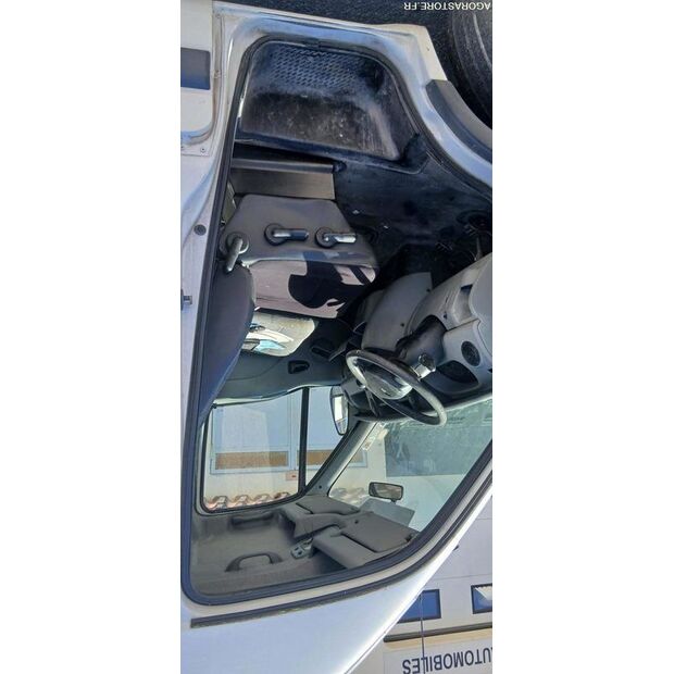 2010 Renault Master-48024742