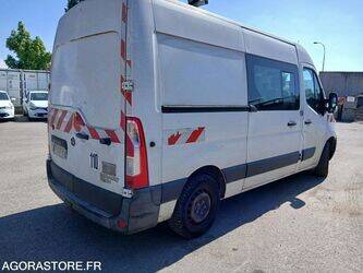2013-renault-master-1465696-48024759