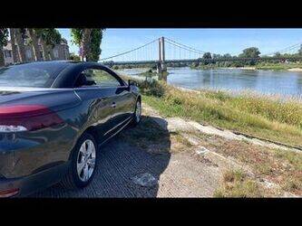 2011-renault-megane-1465698-48024807