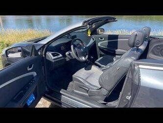 2011-renault-megane-1465698-48024813