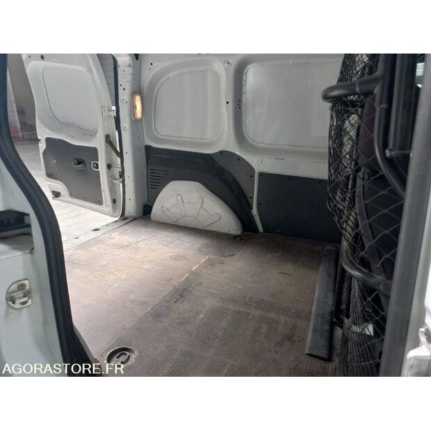 2014 Renault Kangoo-48024853