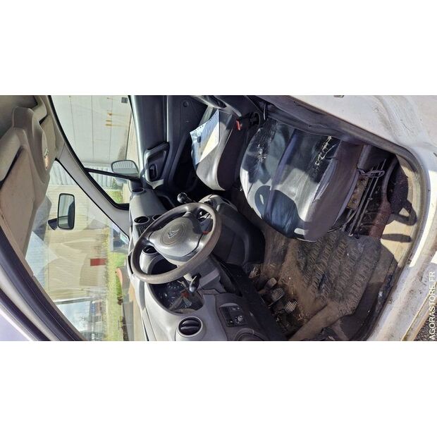 2015 Citroen BERLINGO-48024891
