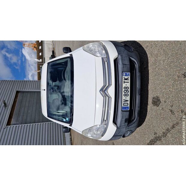 2015 Citroen BERLINGO-48024892
