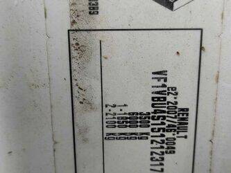 2014-renault-master-1465115-48024968