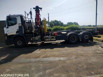 2016-renault-c-1465130-48025013