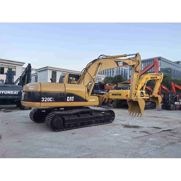 2025 Caterpillar 320CL-48027886