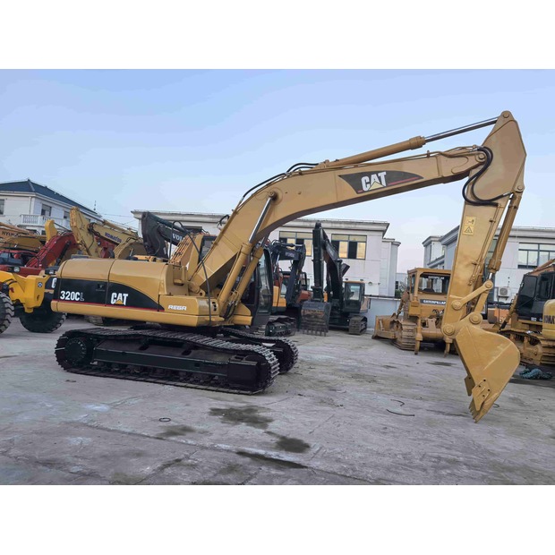 2025 Caterpillar 320CL-48027895