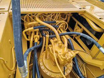 2025-caterpillar-330cl-1465720-48029039