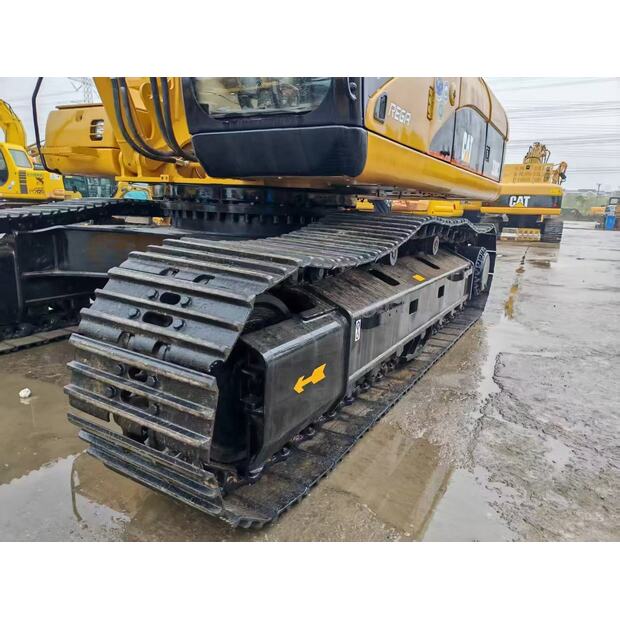2025 كاتربيلر 330CL-48029040