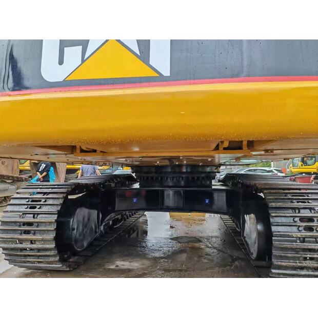 2025 كاتربيلر 330CL-48029047