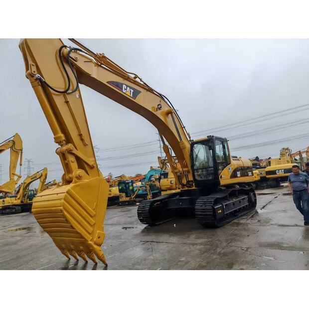 2025 كاتربيلر 330CL-48029048