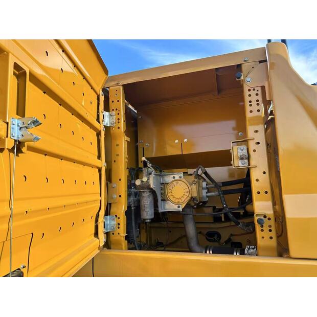 2025 Caterpillar 330GC-48029122