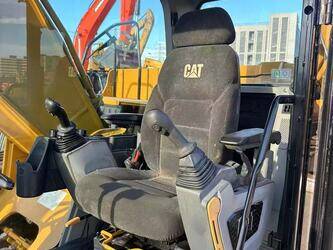 2025-caterpillar-330gc-1465722-48029127
