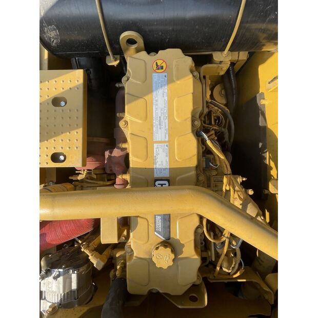 2025 Caterpillar 336D2L-48029133