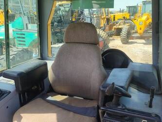 2025-caterpillar-d5k-xl-48030231