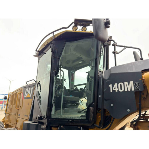 2011 كاتربيلر 140M2-48031383