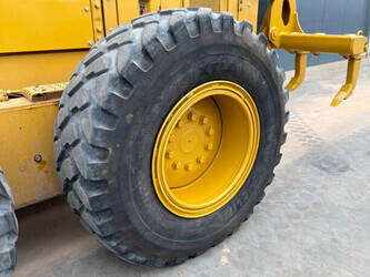 2011-caterpillar-140m2-1465763-48031405