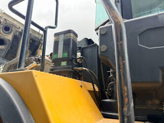 2015-caterpillar-950m-1465776-48032105