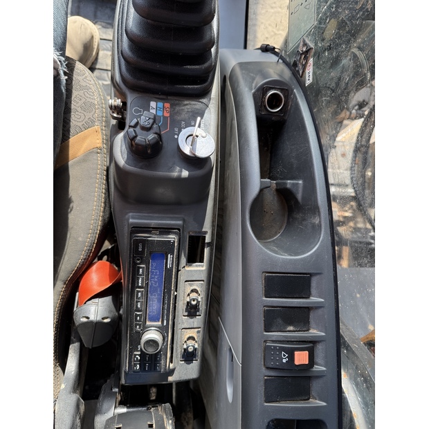2019 كاس CX210D-48033373