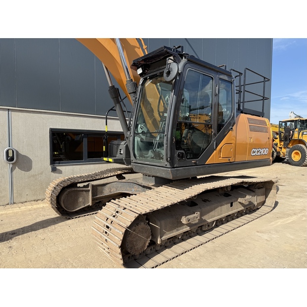 2021 CASE CX210D-48033389