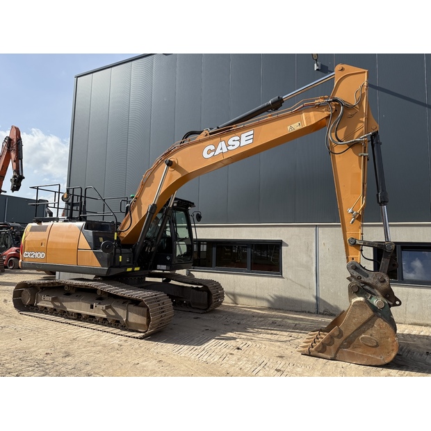 2021 CASE CX210D-48033393