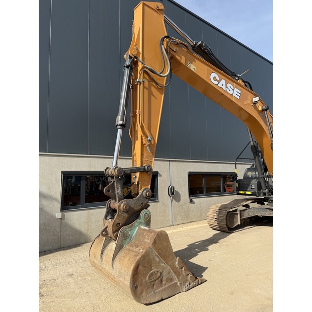 2021 CASE CX210D-48033396