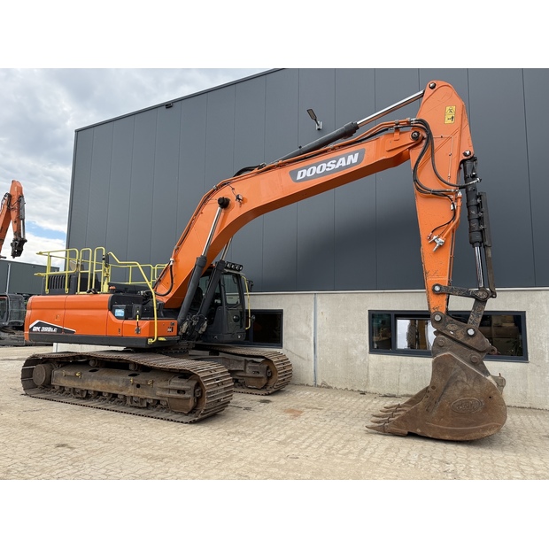 2020 Doosan DX300LC-7-48033520