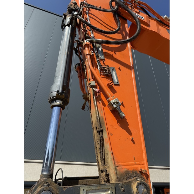 2018 Doosan DX340LC-5-48033570