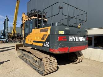 2020-hyundai-hx220l-48033617