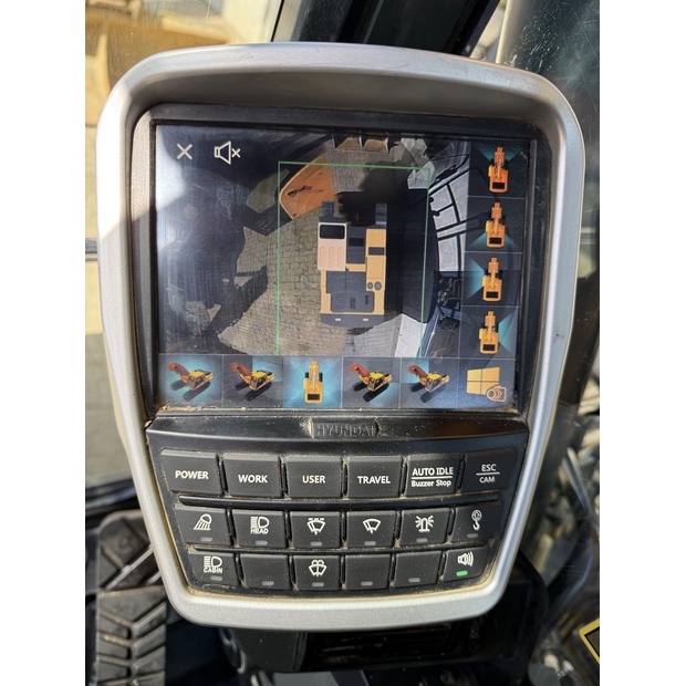 2020 هيونداي HX220L-48033629