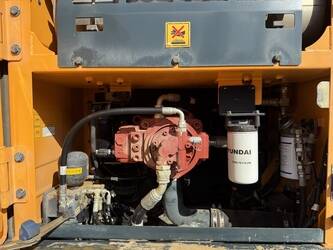 2020-hyundai-hx220l-48033641