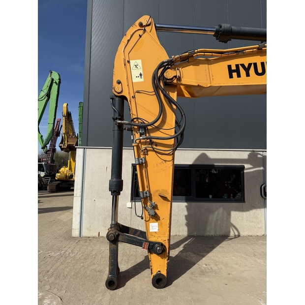 2016 هيونداي HX380L-48033730