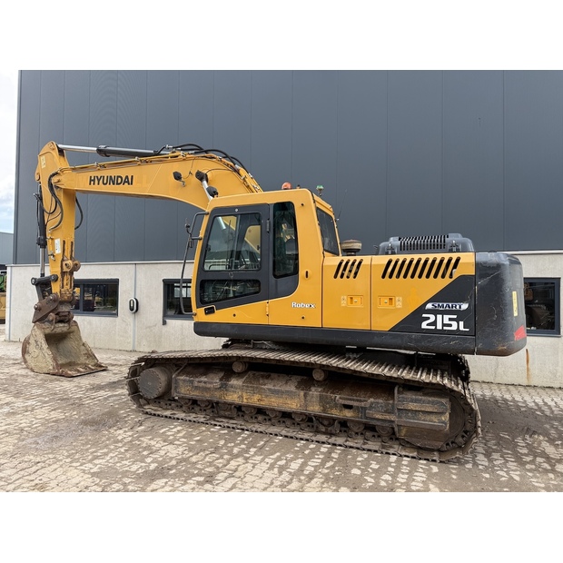 2021 Hyundai R215L-48033780
