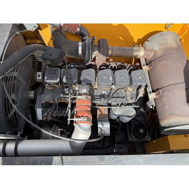 2021 Hyundai R215L-48033799