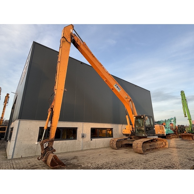 2011 Hyundai R290LC-7A-48033816