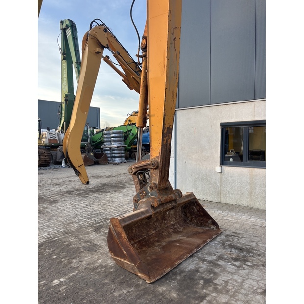 2011 Hyundai R290LC-7A-48033839