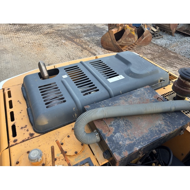 2011 Hyundai R290LC-7A-48033843