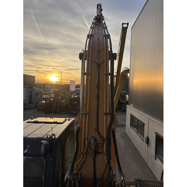 2011 Hyundai R290LC-7A-48033846