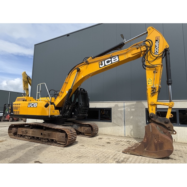 2020 JCB JS300LC-48033859
