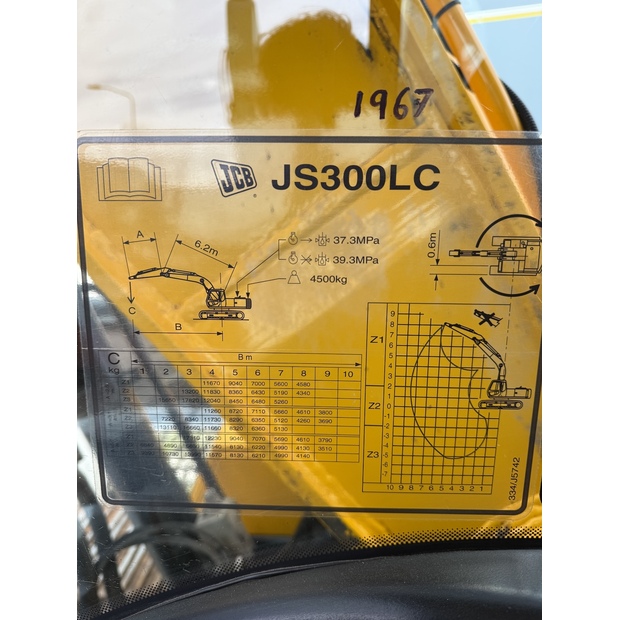2020 JCB JS300LC-48033869